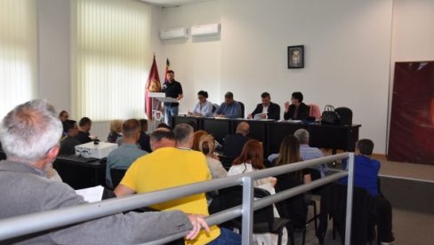 BUDŽET POVEĆAN ZA 67 MILIONA DINARA: Odbornici SO Ćuprija usvojili rebalanas budžeta BUDŽET POVEĆAN ZA 67 MILIONA DINARA: Odbornici SO Ćuprija usvojili rebalanas budžeta