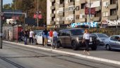JEDNA OSOBA TEŠKO POVREĐENA: Novi detalji nesreće na Bulevaru oslobođenja (FOTO) JEDNA OSOBA TEŠKO POVREĐENA: Novi detalji nesreće na Bulevaru oslobođenja (FOTO)