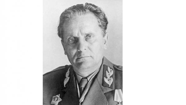 ФЕЉТОН - ЗБОГ ВЛАСТИ СЕ УБИЈАЛО И ГУБИО СВАКИ ЉУДСКИ ЛИК: Дотадашњи курс Партије није мењан већ је афирмисано искуство СССР-а ФЕЉТОН - ЗБОГ ВЛАСТИ СЕ УБИЈАЛО И ГУБИО СВАКИ ЉУДСКИ ЛИК: Дотадашњи курс Партије није мењан већ је афирмисано искуство СССР-а