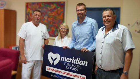 Najveća regionalna akcija „Skeniraj, pomozi“ dobija svoj epilog: Meridian fondacija uručila donaciju klinici u Novom Sadu (VIDEO) Najveća regionalna akcija „Skeniraj, pomozi“ dobija svoj epilog: Meridian fondacija uručila donaciju klinici u Novom Sadu (VIDEO)