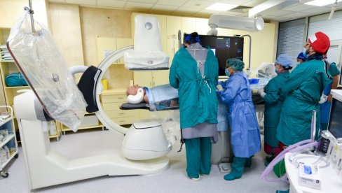 NOVOSTI OTKRIVAJU: Evo kako će biti smanjene liste čekanja za pregled na skeneru NOVOSTI OTKRIVAJU: Evo kako će biti smanjene liste čekanja za pregled na skeneru