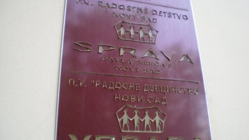 REDOVNE STRIKTNE KONTROLE, SVAKODNEVNI MONITORING ANALIZA: Novosadska PU „Radosno detinjstvo“ o kvalitetu vode u vrtićima REDOVNE STRIKTNE KONTROLE, SVAKODNEVNI MONITORING ANALIZA: Novosadska PU „Radosno detinjstvo“ o kvalitetu vode u vrtićima