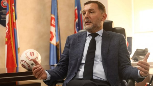 РАДУЈКО ЈАСАН: Листе судија нико не одређује, осим органа Фудбалског савеза Србије РАДУЈКО ЈАСАН: Листе судија нико не одређује, осим органа Фудбалског савеза Србије