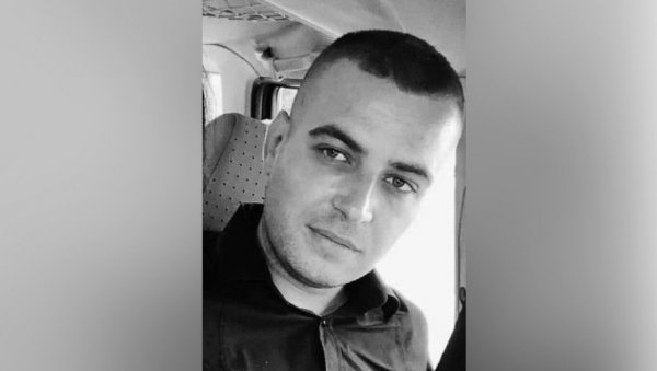 ОВО ЈЕ НЕМАЊА КОЈИ ЈЕ ПОГИНУО У УДЕСУ КОД РАТКОВА: Иза себе оставио супругу и малолетног сина ОВО ЈЕ НЕМАЊА КОЈИ ЈЕ ПОГИНУО У УДЕСУ КОД РАТКОВА: Иза себе оставио супругу и малолетног сина