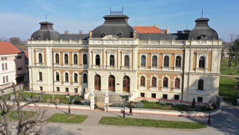 DECENIJE DELANJA RODU I BOGU: Završna manifestacija svetkovanja u Sremskim Karlovcima DECENIJE DELANJA RODU I BOGU: Završna manifestacija svetkovanja u Sremskim Karlovcima