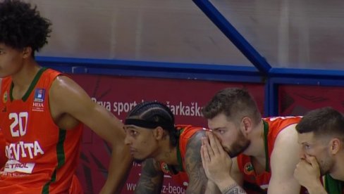 JEZIVE SCENE U ŽELEZNIKU! Lekari se borili za život mladom košarkašu JEZIVE SCENE U ŽELEZNIKU! Lekari se borili za život mladom košarkašu