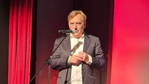 U IŠČEKIVANJU NOBELOVCA: Osam epizoda o Andriću (FOTO) U IŠČEKIVANJU NOBELOVCA: Osam epizoda o Andriću (FOTO)
