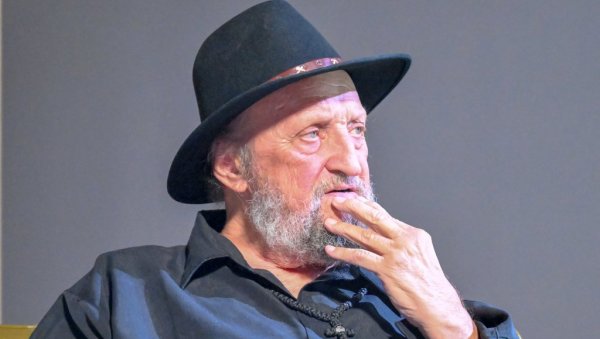КАД СУ БОРА ЧОРБА И ПЕТАР БОЖОВИЋ ИШЛИ У МИНХЕН: Глумац у интервјуу за Новости о легендарном рокеру: Није спавао да не промаши станицу КАД СУ БОРА ЧОРБА И ПЕТАР БОЖОВИЋ ИШЛИ У МИНХЕН: Глумац у интервјуу за Новости о легендарном рокеру: Није спавао да не промаши станицу