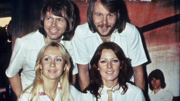 ТУЖАН ДАН ЗА ГРУПУ ABBA: Преминуо легендарни музичар у 75. години ТУЖАН ДАН ЗА ГРУПУ ABBA: Преминуо легендарни музичар у 75. години