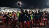 NA NJEMU STADION PARTIZANA: Crvena zvezda predstavila treću garnituru dresova (FOTO) NA NJEMU STADION PARTIZANA: Crvena zvezda predstavila treću garnituru dresova (FOTO)