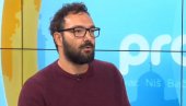 ОПОЗИЦИОНИ НОВИНАР НАПАО ПЛЕНУМАШЕ: У студентском едикту из Ниша не пише ништа ОПОЗИЦИОНИ НОВИНАР НАПАО ПЛЕНУМАШЕ: У студентском едикту из Ниша не пише ништа
