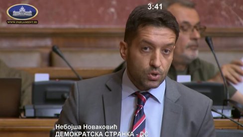 OPOZICIJA NAPALA VUČIĆA : Dozvolio da se emituju ruski mediji u Sbiji! OPOZICIJA NAPALA VUČIĆA : Dozvolio da se emituju ruski mediji u Sbiji!