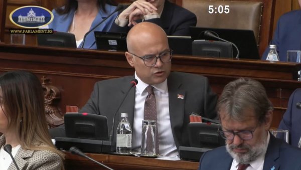 ВУЧЕВИЋ РАЗОБЛИЧИО ЛАЖИ ПОНОШЕВОГ ПУЛЕНА: Скандал је рећи да је Србија крива за бомбардовање, то ни Курти не би могао да замисли ВУЧЕВИЋ РАЗОБЛИЧИО ЛАЖИ ПОНОШЕВОГ ПУЛЕНА: Скандал је рећи да је Србија крива за бомбардовање, то ни Курти не би могао да замисли