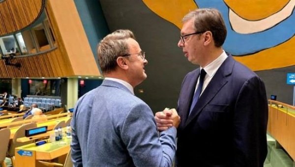 ВУЧИЋ СЕ САСТАО СА БЕТЕЛОМ У УН: Хвала драгом пријатељу што је дошао да саслуша мој говор ВУЧИЋ СЕ САСТАО СА БЕТЕЛОМ У УН: Хвала драгом пријатељу што је дошао да саслуша мој говор