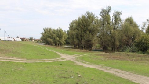 DUNAV NE PRETI PODRUČJU NOVOG SADA: Nadležne službe prate situaciju DUNAV NE PRETI PODRUČJU NOVOG SADA: Nadležne službe prate situaciju