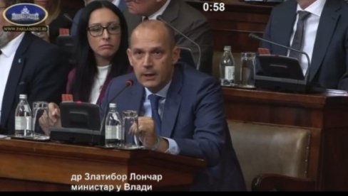 LONČAR OBJASNIO ĆUTI: Kad spominjete Aleksandra Vučića trebalo bi da ustanete! (VIDEO) LONČAR OBJASNIO ĆUTI: Kad spominjete Aleksandra Vučića trebalo bi da ustanete! (VIDEO)