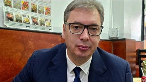 NISU MEKSIKANCI JOŠ BILI U LESKOVCU: Vučić probao meksičke tortilje u NJujorku - Iskusno se pravim da mi nije ništa (FOTO) NISU MEKSIKANCI JOŠ BILI U LESKOVCU: Vučić probao meksičke tortilje u NJujorku - Iskusno se pravim da mi nije ništa (FOTO)