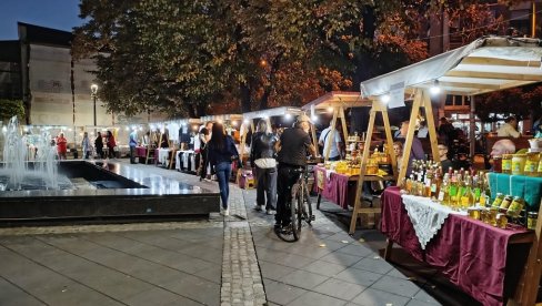 „DAN DRUŽENJA“ U PARAĆINU: Koncert, etno-štandovi i degustacija povodom praznika te opštine „DAN DRUŽENJA“ U PARAĆINU: Koncert, etno-štandovi i degustacija povodom praznika te opštine