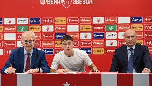 ZVEZDAŠE ĆE OVA VEST ODUŠEVITI: Mesi sa Marakane potpisao novi ugovor sa crveno-belima (FOTO) ZVEZDAŠE ĆE OVA VEST ODUŠEVITI: Mesi sa Marakane potpisao novi ugovor sa crveno-belima (FOTO)