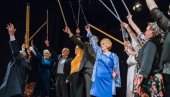 СУСРЕТ СА ВРЕМЕНСКОМ МАШИНОМ : Изазов за Новосађане у акцији против ејџизма СУСРЕТ СА ВРЕМЕНСКОМ МАШИНОМ : Изазов за Новосађане у акцији против ејџизма