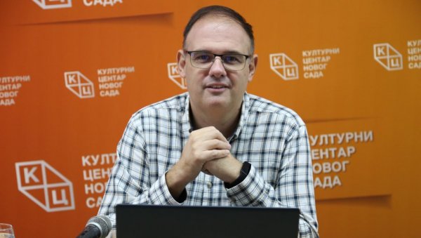 ТУЖБАЛИЦА И ЕПИТАФ ЗА ЈАКШИЋЕ : Др Стојковски о два мало позната дела српске књижевности у Угарској (ВИДЕО) ТУЖБАЛИЦА И ЕПИТАФ ЗА ЈАКШИЋЕ : Др Стојковски о два мало позната дела српске књижевности у Угарској (ВИДЕО)