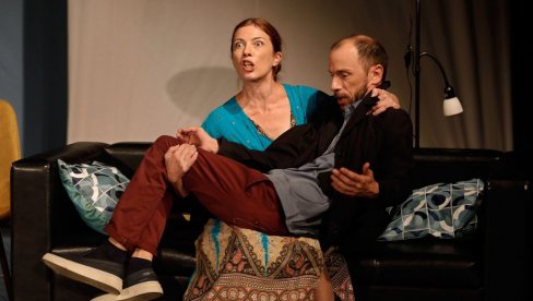 FESTIVAL MALIH POZORIŠNIH FORMI: Bračna igra kao uvertira u praznik teatra FESTIVAL MALIH POZORIŠNIH FORMI: Bračna igra kao uvertira u praznik teatra
