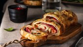STROMBOLI - ITALIJANSKI SPECIJALITET: Rolovana pica ukusnija od obične STROMBOLI - ITALIJANSKI SPECIJALITET: Rolovana pica ukusnija od obične