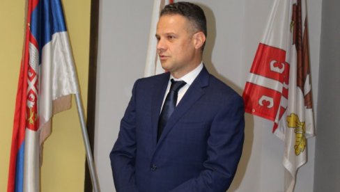 UNIVERZITET U KRAGUJEVCU IZABRAO NOVOG REKTORA : Prof. dr Vladimir Ranković rektor naredne tri godine UNIVERZITET U KRAGUJEVCU IZABRAO NOVOG REKTORA : Prof. dr Vladimir Ranković rektor naredne tri godine