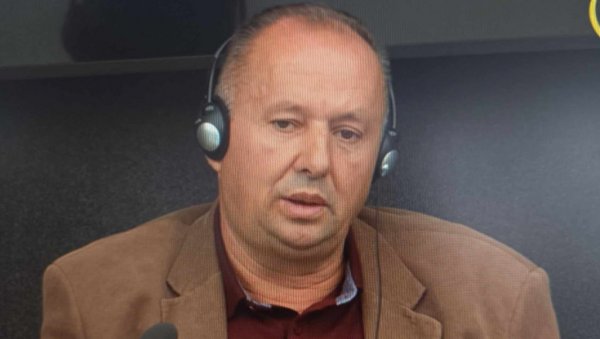 УБИЛИ ШУМАРА ЈЕР ЈЕ РАДИО ЗА СРБЕ: Сведок у Хагу о убиствима тзв. ОВК нелојалних Албанаца, српских жртава из јаме Волујак се не сећа УБИЛИ ШУМАРА ЈЕР ЈЕ РАДИО ЗА СРБЕ: Сведок у Хагу о убиствима тзв. ОВК нелојалних Албанаца, српских жртава из јаме Волујак се не сећа