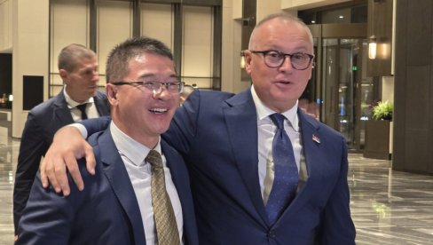 VESIĆ: Odlični sastanci sa CRIC i Šandongom u Guangdžou (FOTO/VIDEO) VESIĆ: Odlični sastanci sa CRIC i Šandongom u Guangdžou (FOTO/VIDEO)