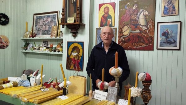У ПАРАЋИНУ ЖИВИ ВОСКАРСКИ ЗАНАТ: Чува га већ седам деценија Живојин Ристић (ФОТО) У ПАРАЋИНУ ЖИВИ ВОСКАРСКИ ЗАНАТ: Чува га већ седам деценија Живојин Ристић (ФОТО)
