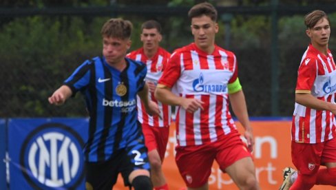 INTER UBEDLJIV PROTIV ZVEZDE: Crveno-beli omladinci nemoćni u Ligi šampiona INTER UBEDLJIV PROTIV ZVEZDE: Crveno-beli omladinci nemoćni u Ligi šampiona