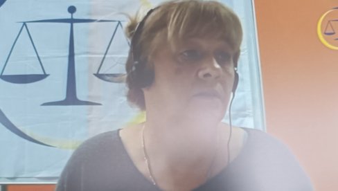 DA MI JE DA NAĐEMO MAKAR KOST: U Hagu svedočila Stamena Jelić čijeg je supruga tzv. OVK otela i ubila 1999. godine na KiM DA MI JE DA NAĐEMO MAKAR KOST: U Hagu svedočila Stamena Jelić čijeg je supruga tzv. OVK otela i ubila 1999. godine na KiM
