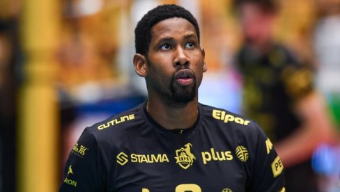 ODBOJKAŠKI TIKET: Zanimljivo u Šlepsku, Radnički overava prolaz dalje...