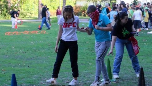 SVAKO MOŽE NEŠTO, A ZAJEDNO MOŽEMO SVE: U Subotici održan Festival ljubavi - inkluzija na delu SVAKO MOŽE NEŠTO, A ZAJEDNO MOŽEMO SVE: U Subotici održan Festival ljubavi - inkluzija na delu