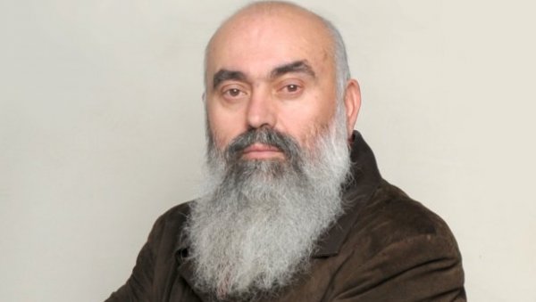 ОПАСНА ЦЕНЗУРА КРОЗ ПОЛИТИЧКУ КОРЕКТНОСТ: Проф. др Љубиша Деспотовић о моћној пропагандној медијској машинерији колективног Запада ОПАСНА ЦЕНЗУРА КРОЗ ПОЛИТИЧКУ КОРЕКТНОСТ: Проф. др Љубиша Деспотовић о моћној пропагандној медијској машинерији колективног Запада