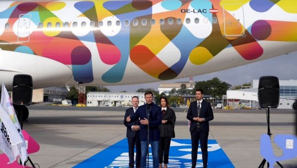 ПРОМОЦИЈА НОВОГ АВИОНА СА ОЗНАКОМ ЕКСПО 2027 Мали на аеродрому Никола Тесла: ЈАТ смо претворили у најсупешнију авио-компанију ПРОМОЦИЈА НОВОГ АВИОНА СА ОЗНАКОМ ЕКСПО 2027 Мали на аеродрому Никола Тесла: ЈАТ смо претворили у најсупешнију авио-компанију