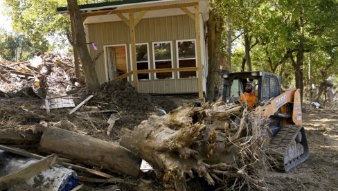 NOVA PRETNJA SE NADVILA NAD SAD: Građani u panici, stručnjaci izdali važna upozorenja (VIDEO) NOVA PRETNJA SE NADVILA NAD SAD: Građani u panici, stručnjaci izdali važna upozorenja (VIDEO)