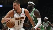 NIKOLA JOKIĆ NIJE MOGAO SAM: Boston opet pobedio Denver, ovoga puta baš ubedljivo NIKOLA JOKIĆ NIJE MOGAO SAM: Boston opet pobedio Denver, ovoga puta baš ubedljivo