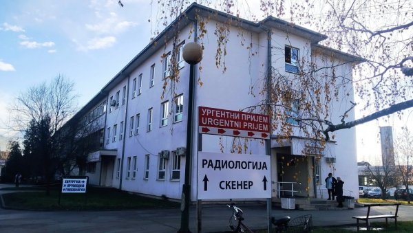 ЗА ШЕСТ МЕСЕЦИ 1.436 ПРЕГЛЕДА: У Општој болници у Параћину поносни на импозантну цифру дијагностике на скенеру ЗА ШЕСТ МЕСЕЦИ 1.436 ПРЕГЛЕДА: У Општој болници у Параћину поносни на импозантну цифру дијагностике на скенеру