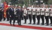 VUČEVIĆ ZAPOČEO POSETU SEVERNOJ MAKEDONIJI: Srpski premijer zvanično dočekan u Skoplju VUČEVIĆ ZAPOČEO POSETU SEVERNOJ MAKEDONIJI: Srpski premijer zvanično dočekan u Skoplju