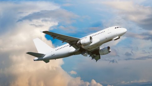 ОБУСТАВЉЕНИ СВИ ЛЕТОВИ ЗБОГ БОМБЕ У АВИОНУ? Драма у Вашингтону на аеродрому Роналд Реган