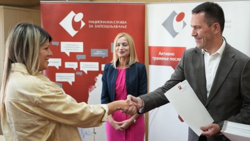 VETAR U LEĐA ZA LAKŠI POČETAK: Zahvaljujući subvencijama još 26 Kraljevčana započinje svoj posao VETAR U LEĐA ZA LAKŠI POČETAK: Zahvaljujući subvencijama još 26 Kraljevčana započinje svoj posao