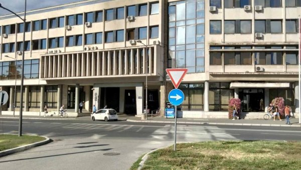 УТВРЂЕНИ ПРЕДЛОЗИ ЗА ВИСОКА ПРИЗНАЊА ГРАДА НОВОГ САДА: Ове године три кандидата за Октобарску награду и два за Новембарску повељу УТВРЂЕНИ ПРЕДЛОЗИ ЗА ВИСОКА ПРИЗНАЊА ГРАДА НОВОГ САДА: Ове године три кандидата за Октобарску награду и два за Новембарску повељу