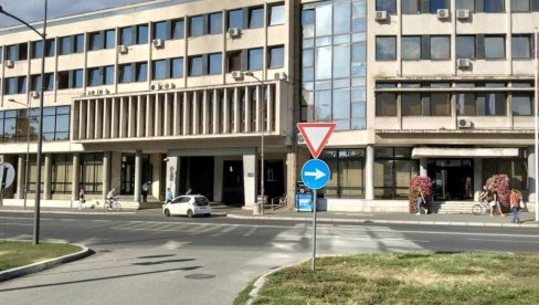 UTVRĐENI PREDLOZI ZA VISOKA PRIZNANJA GRADA NOVOG SADA: Ove godine tri kandidata za Oktobarsku nagradu i dva za Novembarsku povelju UTVRĐENI PREDLOZI ZA VISOKA PRIZNANJA GRADA NOVOG SADA: Ove godine tri kandidata za Oktobarsku nagradu i dva za Novembarsku povelju