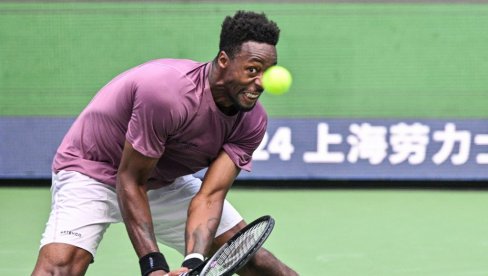 MONFIS ISPISAO ISTORIJU U ŠANGAJU: Francuski teniser dostigao rekord Rodžera Federera (FOTO) MONFIS ISPISAO ISTORIJU U ŠANGAJU: Francuski teniser dostigao rekord Rodžera Federera (FOTO)