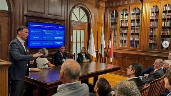 МАЛИ О ФИСКАЛНОЈ ПОЛИТИЦИ И БУЏЕТУ: Министар на састанку са члановима Удружења корпоративних директора (ФОТО) МАЛИ О ФИСКАЛНОЈ ПОЛИТИЦИ И БУЏЕТУ: Министар на састанку са члановима Удружења корпоративних директора (ФОТО)