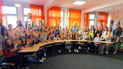 JUBILEJ ŠKOLE U DONJOJ MUTNICI: Promovisan školski list „Kamenče“ JUBILEJ ŠKOLE U DONJOJ MUTNICI: Promovisan školski list „Kamenče“