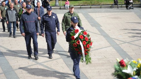 POČAST KRALJU UJEDINITELJU: I u Kraljevu obeležena 90. godišnjica od ubistva Aleksandra Karađorđevića POČAST KRALJU UJEDINITELJU: I u Kraljevu obeležena 90. godišnjica od ubistva Aleksandra Karađorđevića
