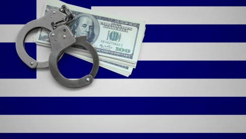 UHAPŠEN VLASNIK PRODAVNICE: Maloletnik u solunskoj bolnici nakon konzumiranja alkohola UHAPŠEN VLASNIK PRODAVNICE: Maloletnik u solunskoj bolnici nakon konzumiranja alkohola